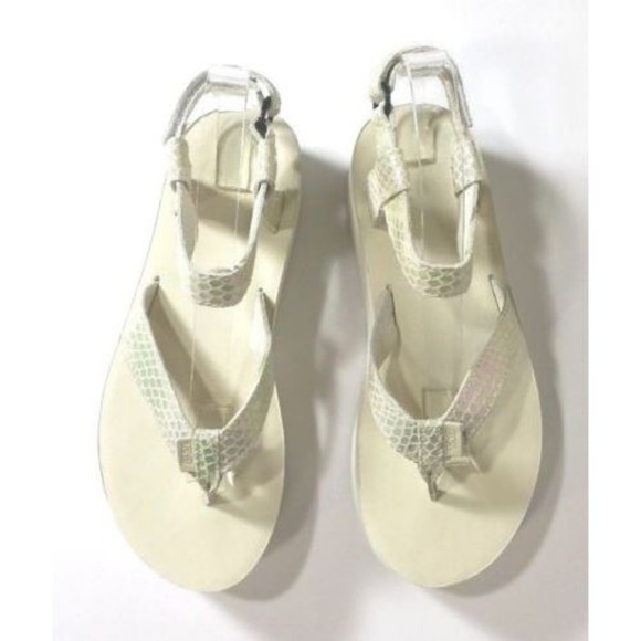 Teva White Iridescent Platform Sandal ONE LEFT!! - Picture 3 of 7